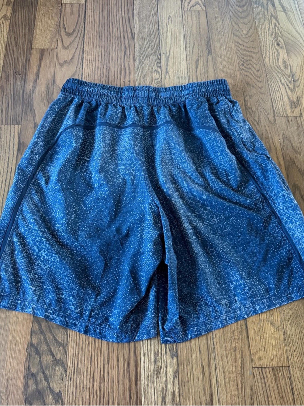 Lululemon Men's Pace Breaker Linerless Short Blue Multi Size M - Picture 15 of 15